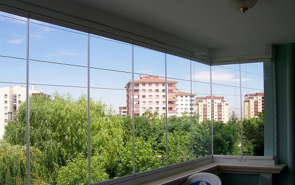 mıknatıslı cam balkon rehberi