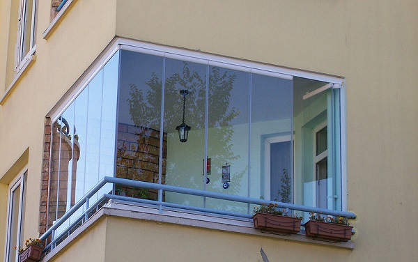 cam balkon sistemleri
